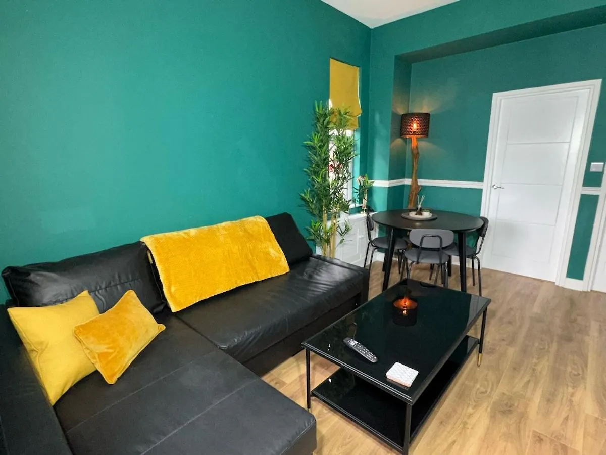 Spacious Flat Near To City Centre Νότιγχαμ